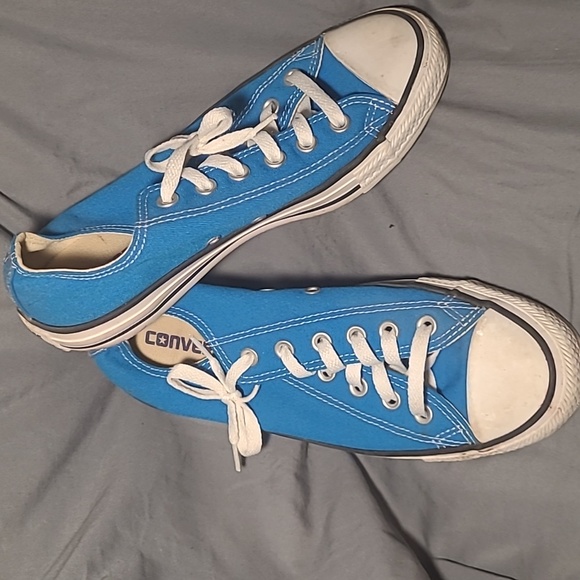 Converse - Picture 3 of 4